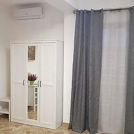 Notti Rosa 住宿加早餐酒店 梅尔菲