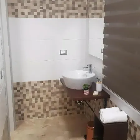 Notti Rosa Bed and Breakfast Μέλφι