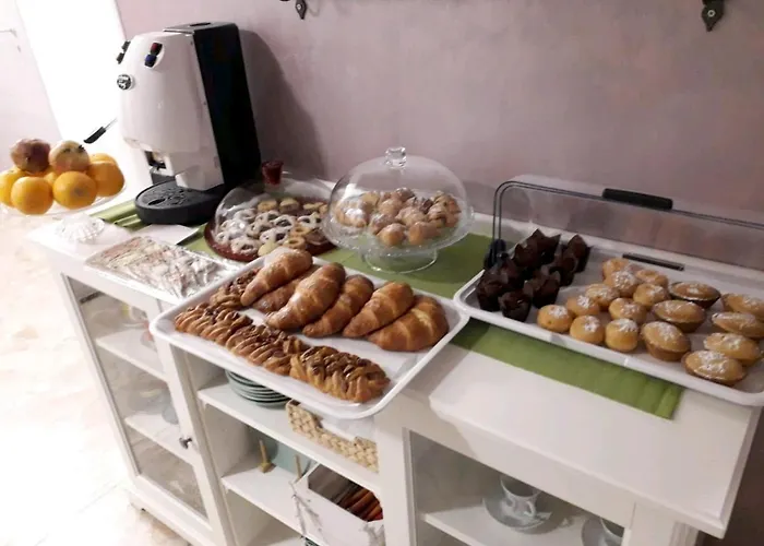 Notti Rosa 3* מלפי